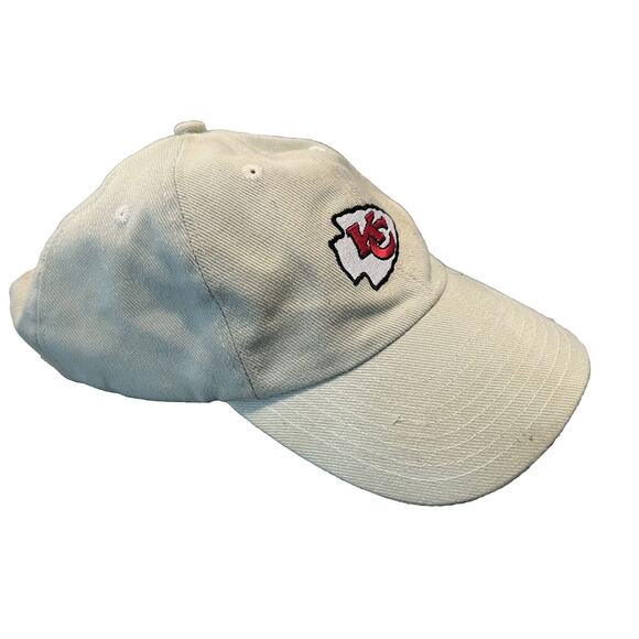 VTG Kansas City Chiefs Adult Unisex Strapback Hat Cap Tan Red Arrow KC NFL - Picture 2 of 6